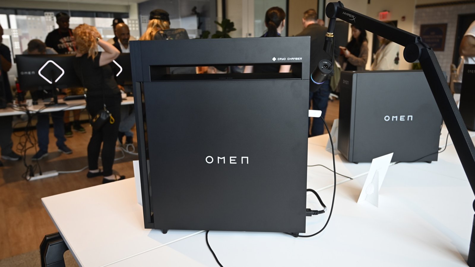 Side view of HP Omen Max 45